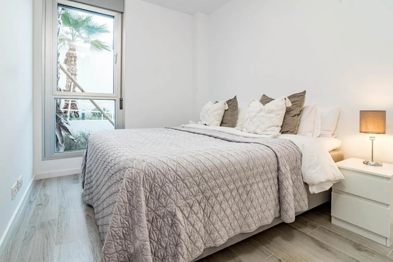 Ov5Bb- Modern Family Flat, Lovely Views Estepona 0*,