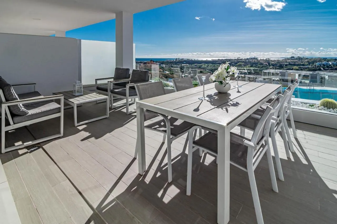Ov5Bb- Modern Family Flat, Lovely Views Estepona Spain
